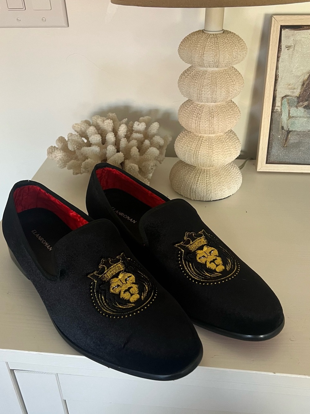 Black Velvet Lion Emblem Men’s Slip-On Dress Loafers